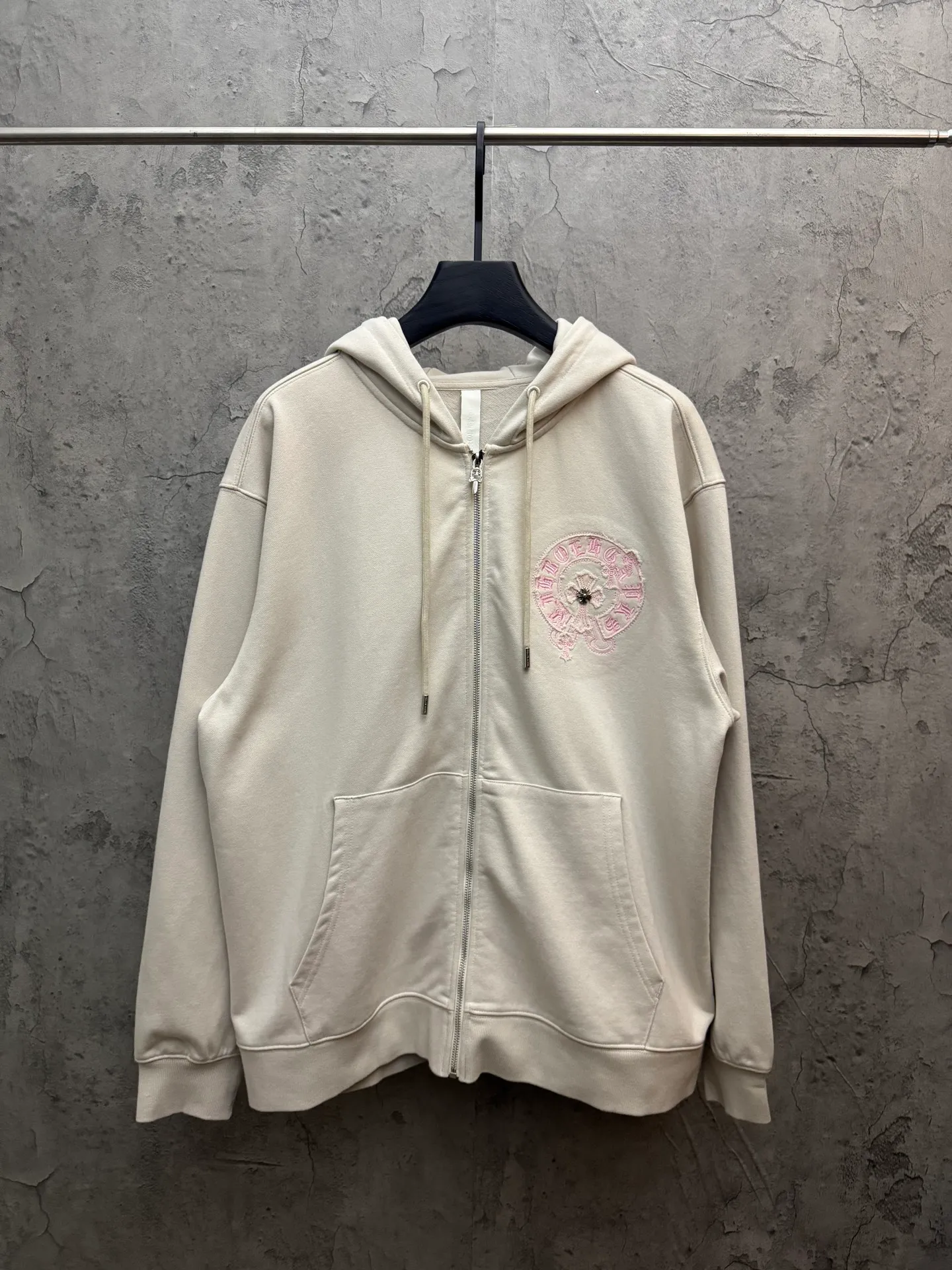 （ ， P， ） 𝗖H/ 2026 New Arrival Original 👑 ！ ！ ！ ： ➕100% 。Authentic ➕ ➕3D ➕ ： ！ ！ ： Size：S M L XL ：2108